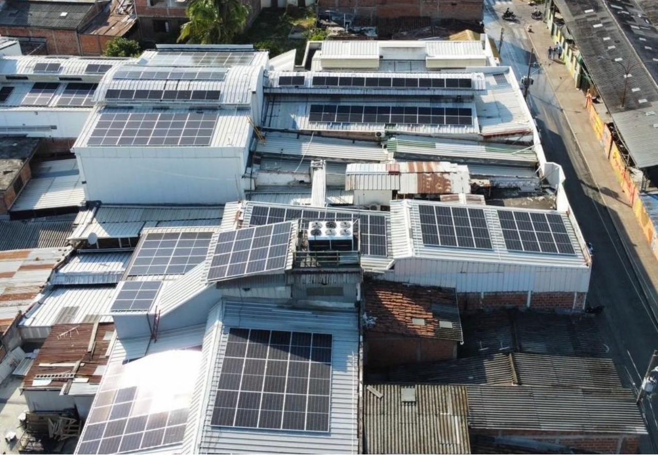 SUPERMERCADO BELALCAZAR YUMBO 150 KWP